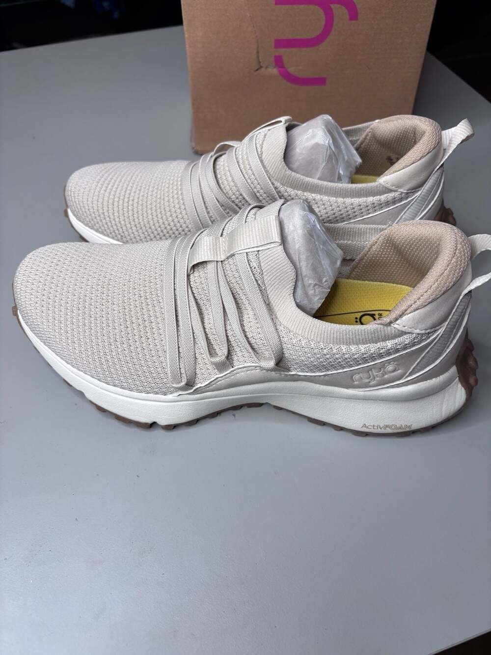 Ryka Womens Jumpstart Lace Slip On Sneaker size 10
